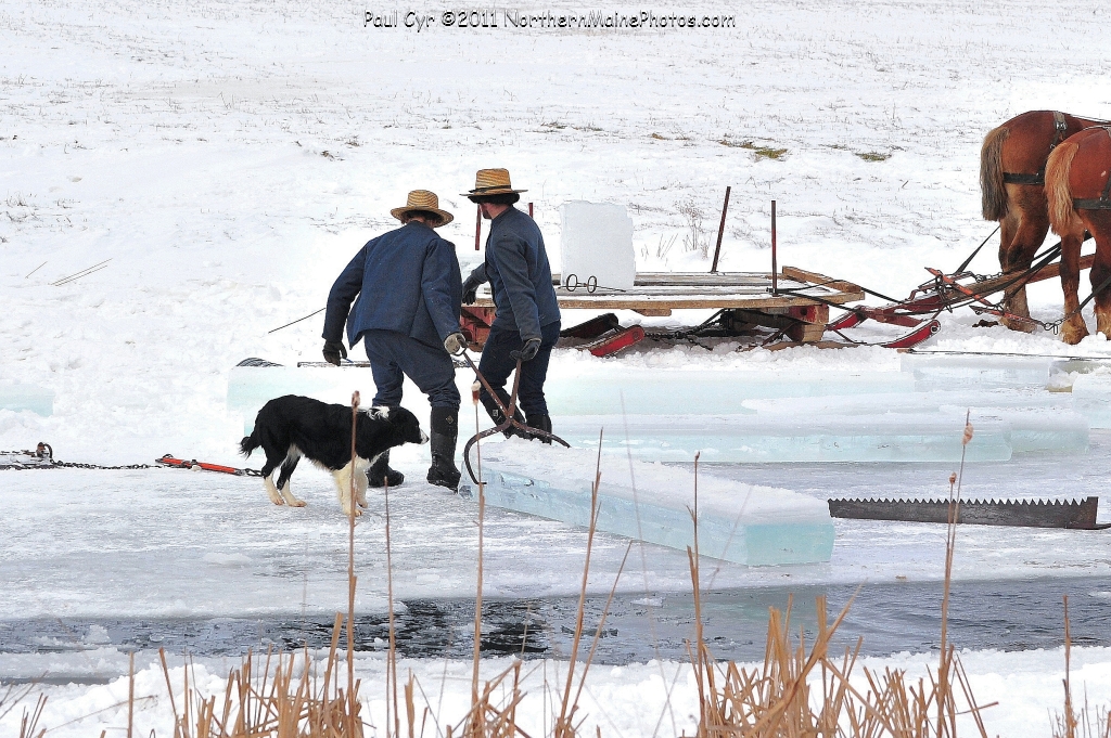 amish ice cutting 4